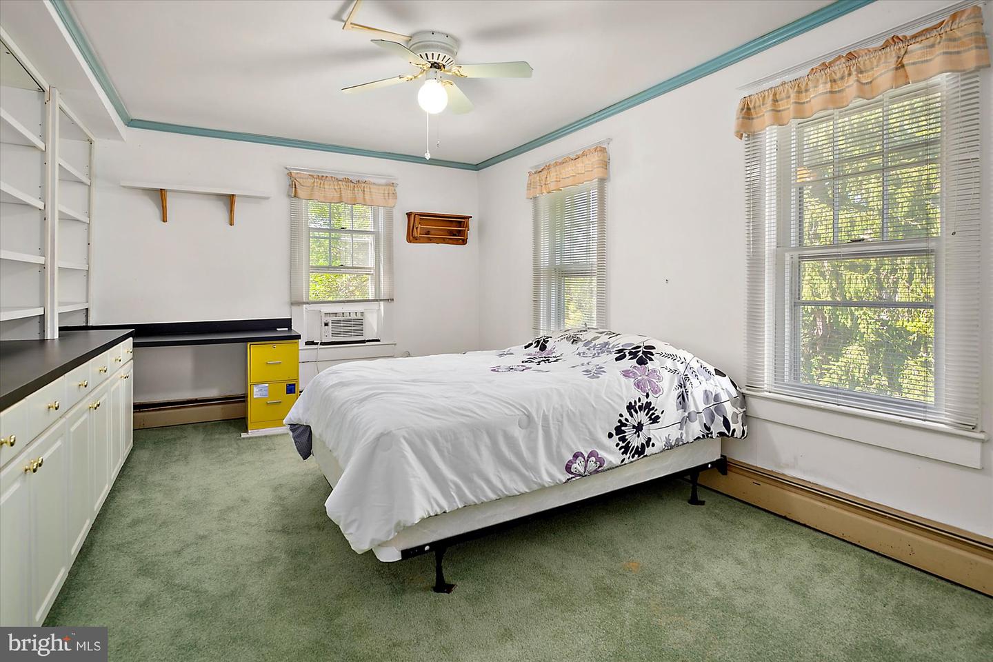 5 Church St Property Photo 29