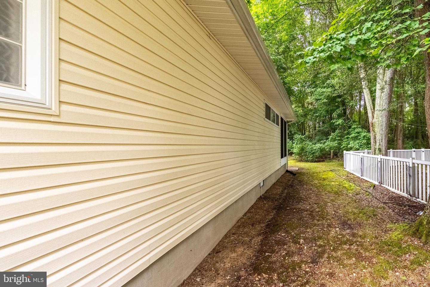 21 Castle Dr Property Photo 59