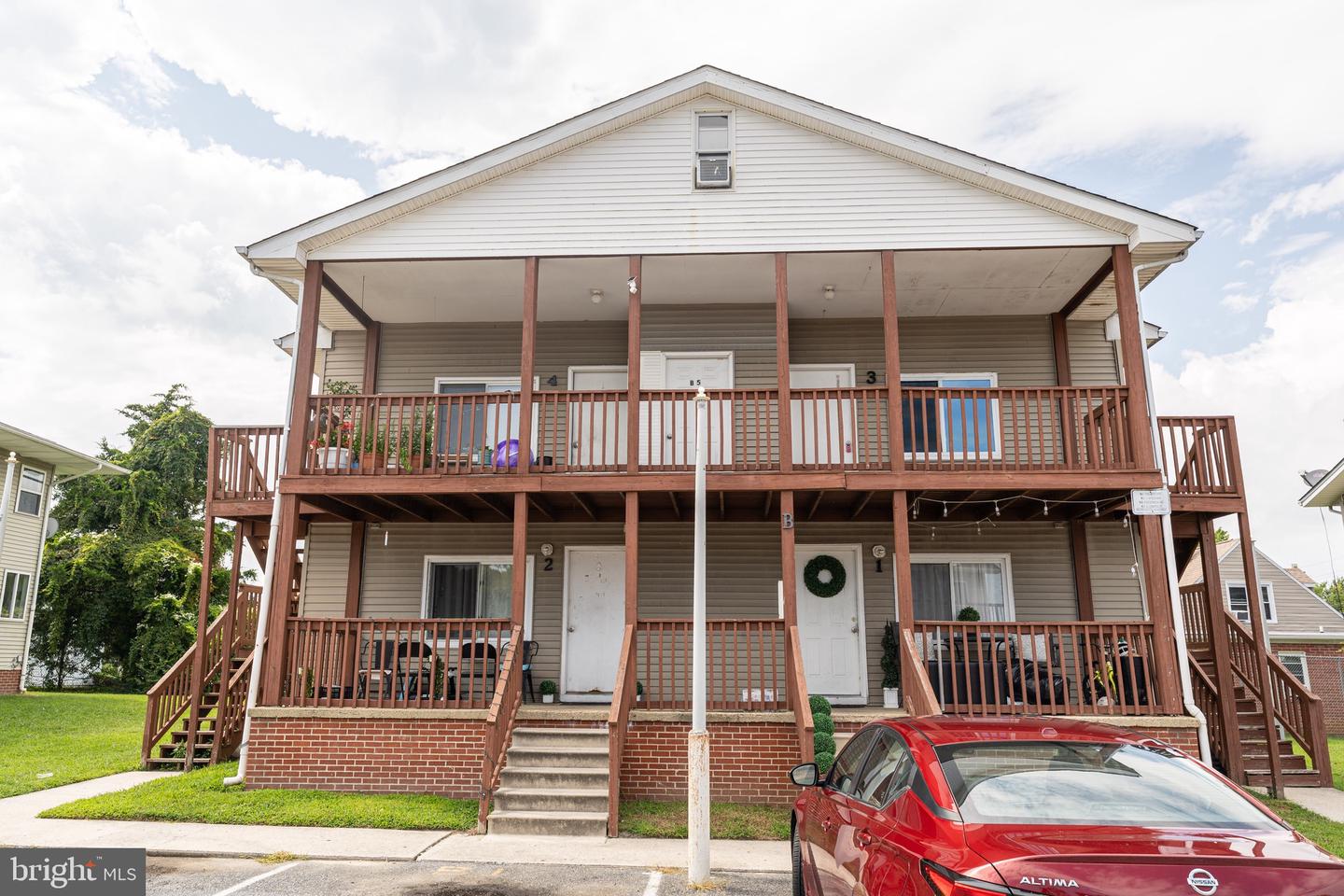 516 BAY ST #B-3 Property Photo 1