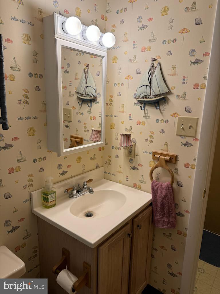 203 33rd St #102 Property Photo 20