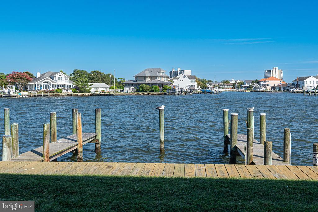 8906 RUSTY ANCHOR RD #207 Property Photo 1