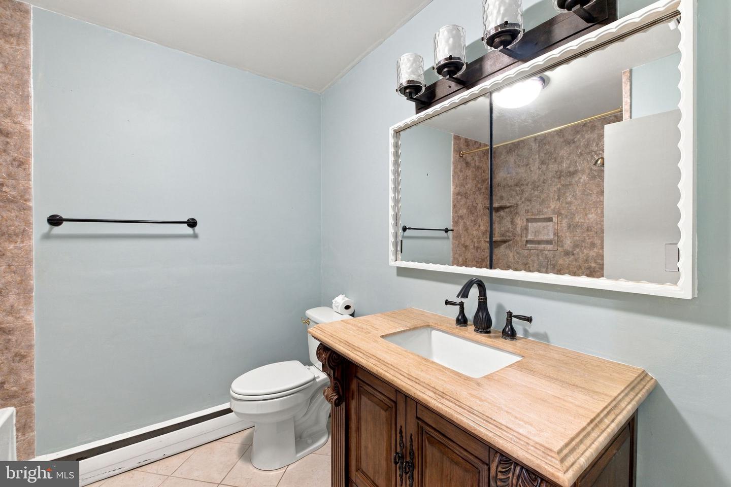 5917 Steffe Dr Property Photo 15