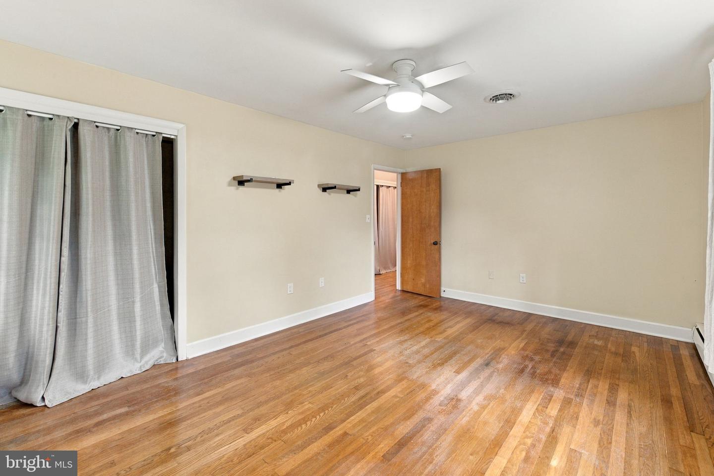 5917 Steffe Dr Property Photo 19