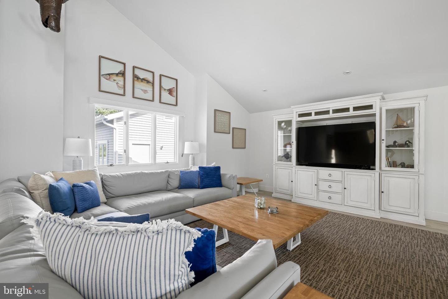 14 Goldeneye Ct Property Photo 6