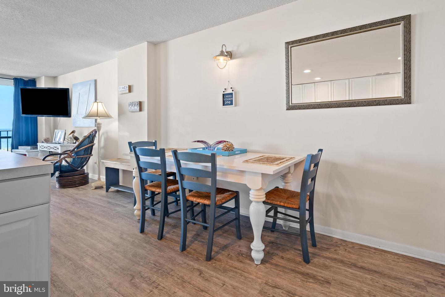 4 84th St #6 Property Photo 17