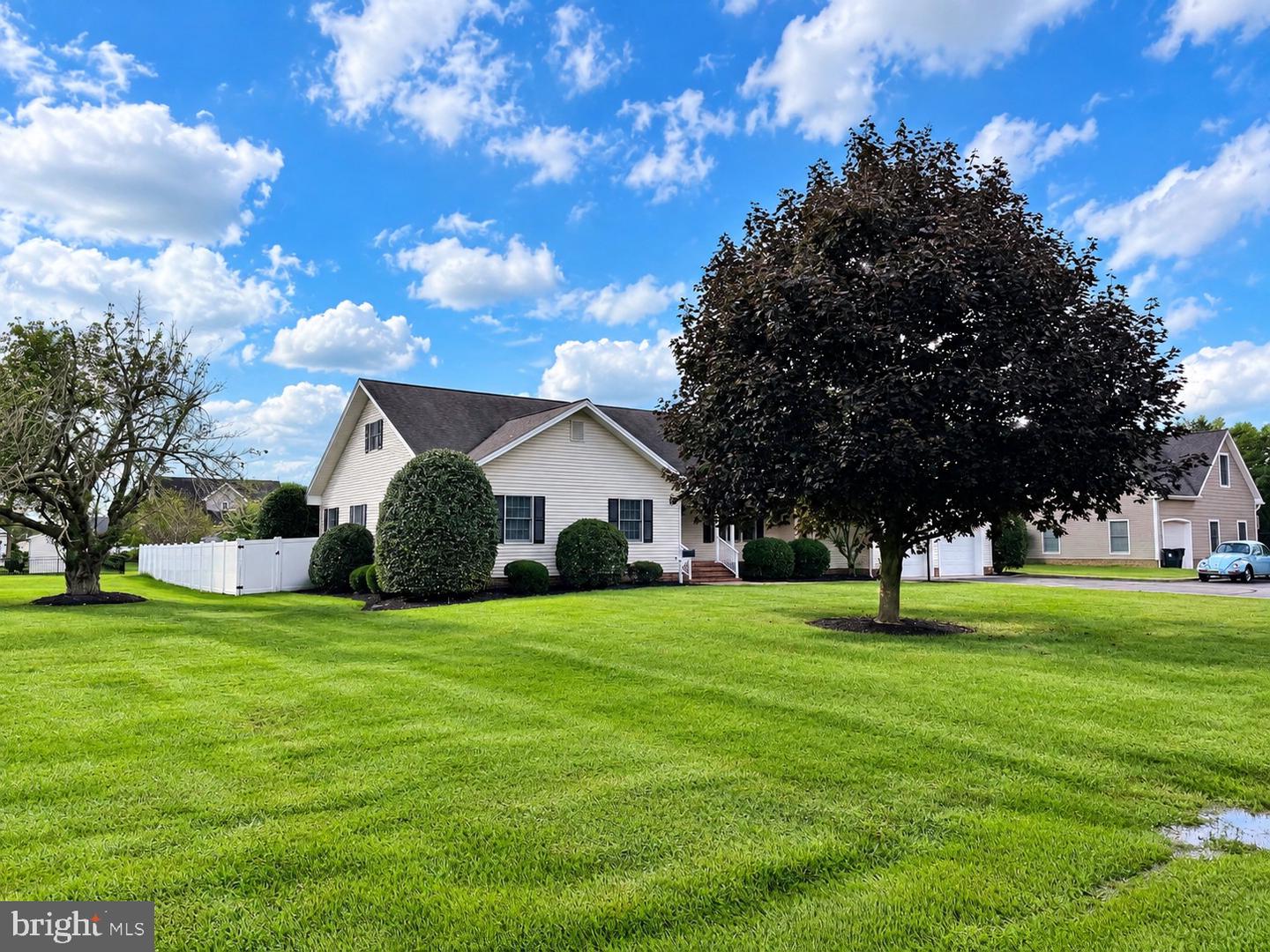 102 Quillen Dr Property Photo 4