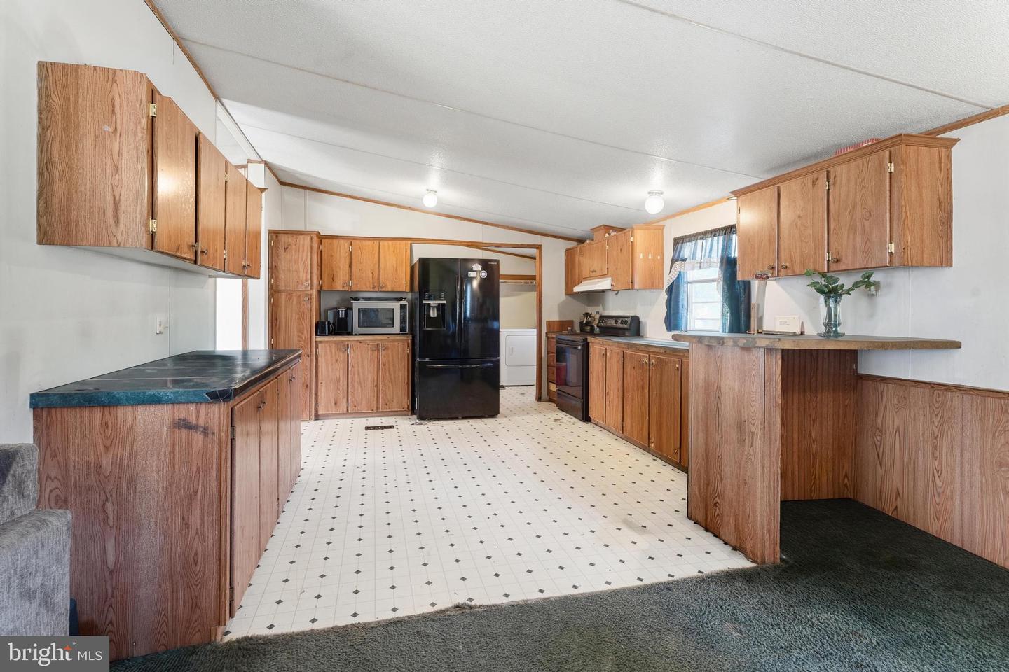 5741 Castle Hill Rd Property Photo 24