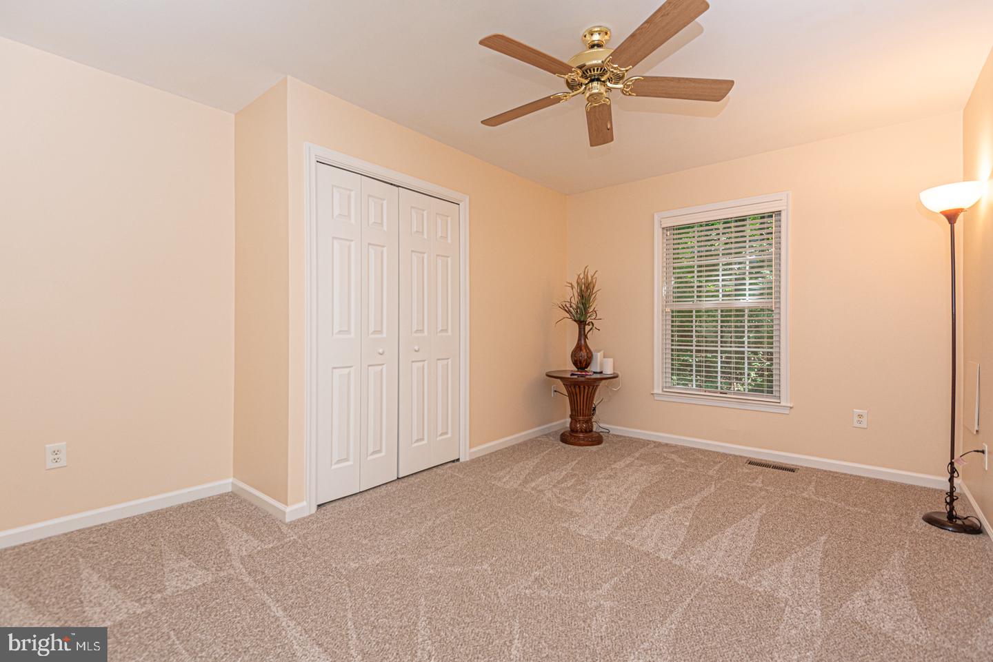 105 Tail Of The Fox Dr Property Photo 33