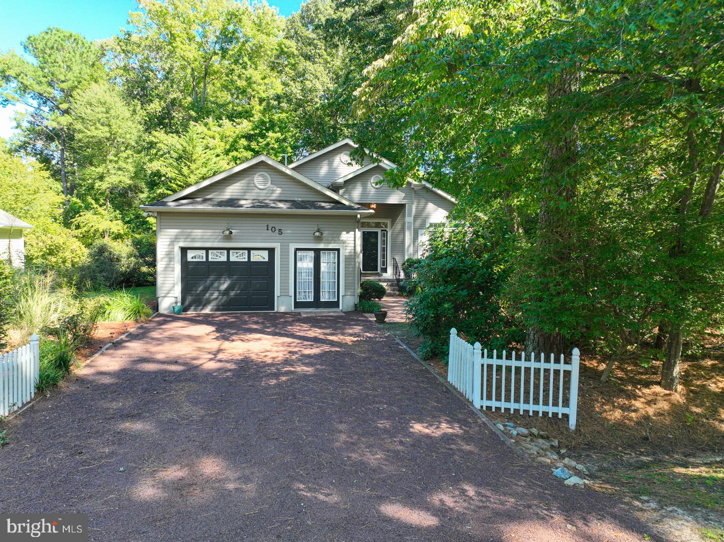 105 Tail Of The Fox Dr Property Photo 48
