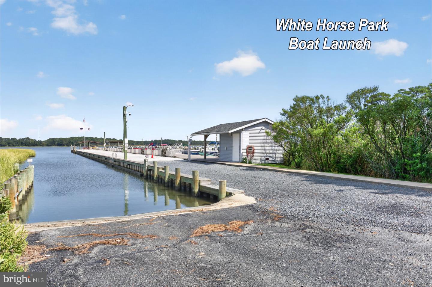172 Ocean Oval Cir Property Photo 16