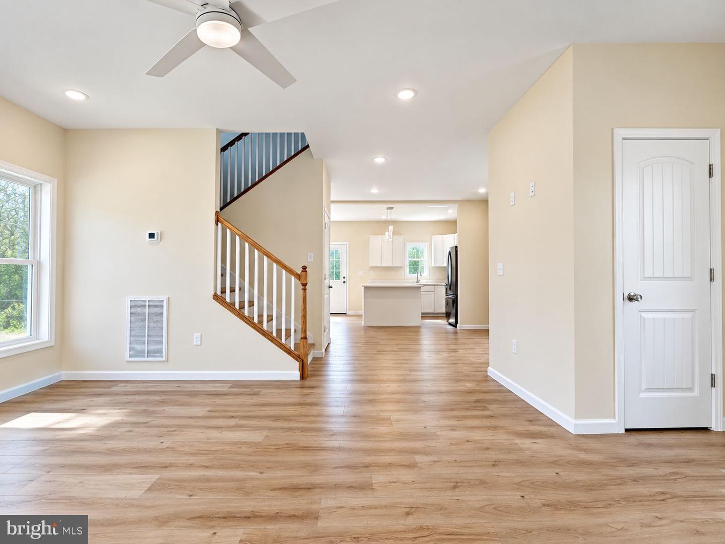 412 Market St Property Photo 5