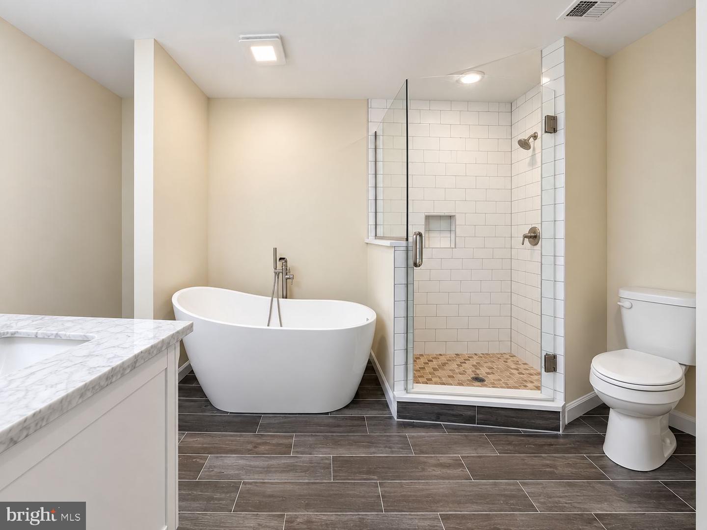 412 Market St Property Photo 18