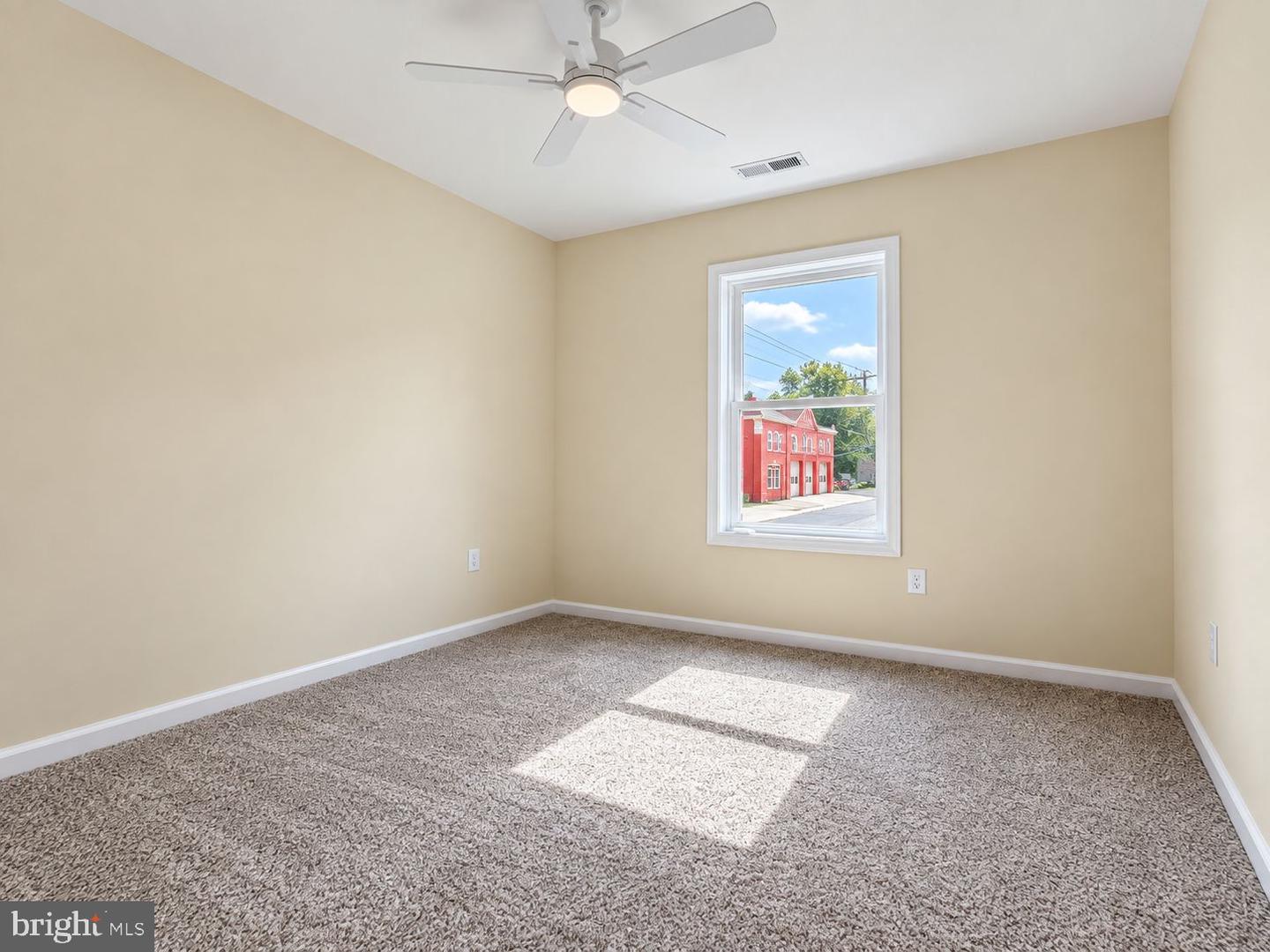 412 Market St Property Photo 25