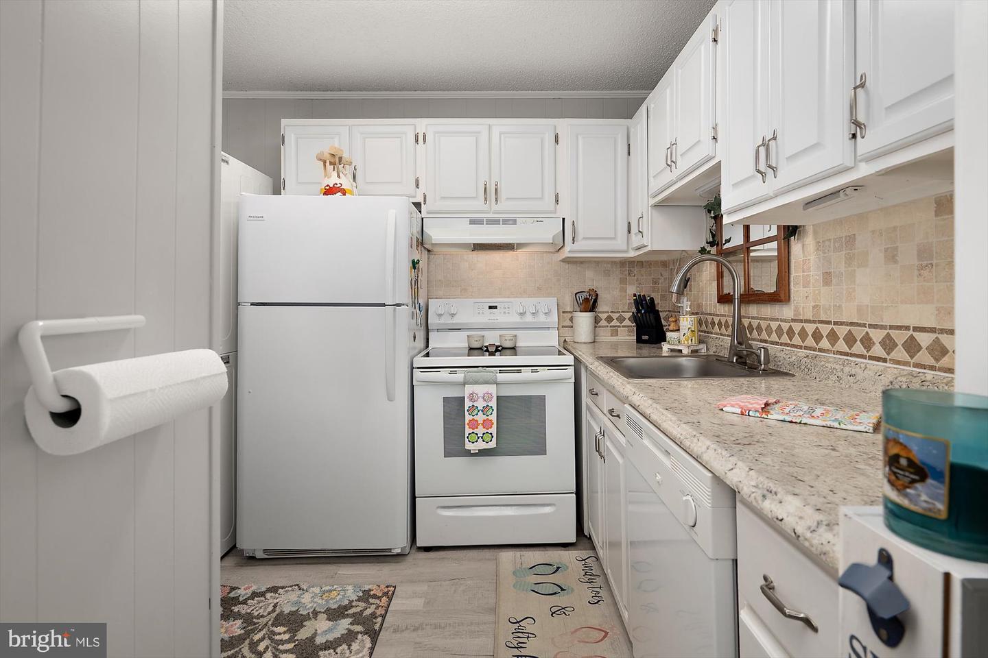 721-c Bradley Rd #2c Property Photo 13