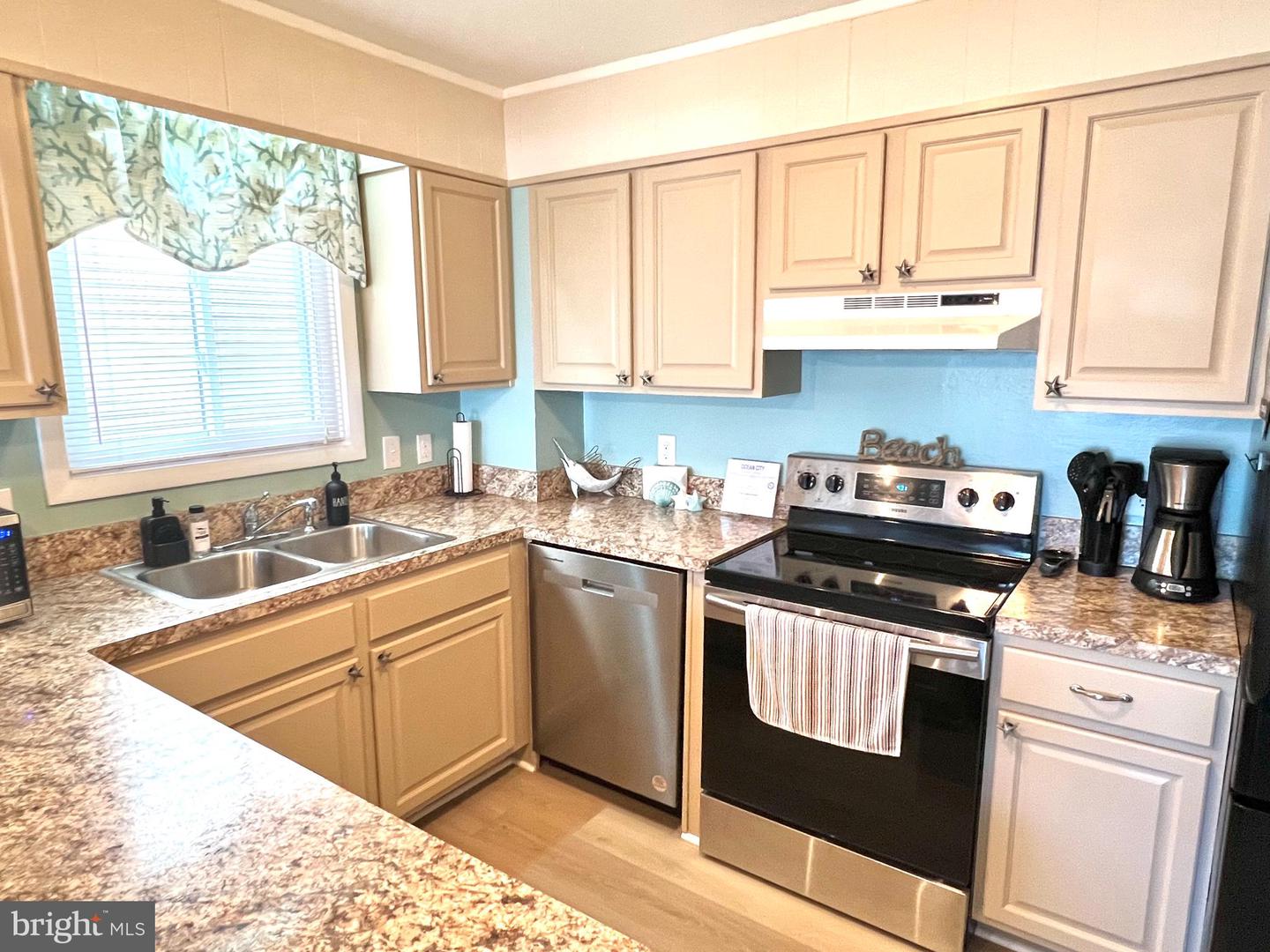 111 Jamestown Rd #b4 Property Photo 9