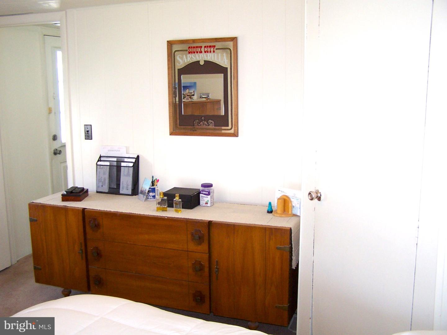 203 Clam Shell Rd Property Photo 22