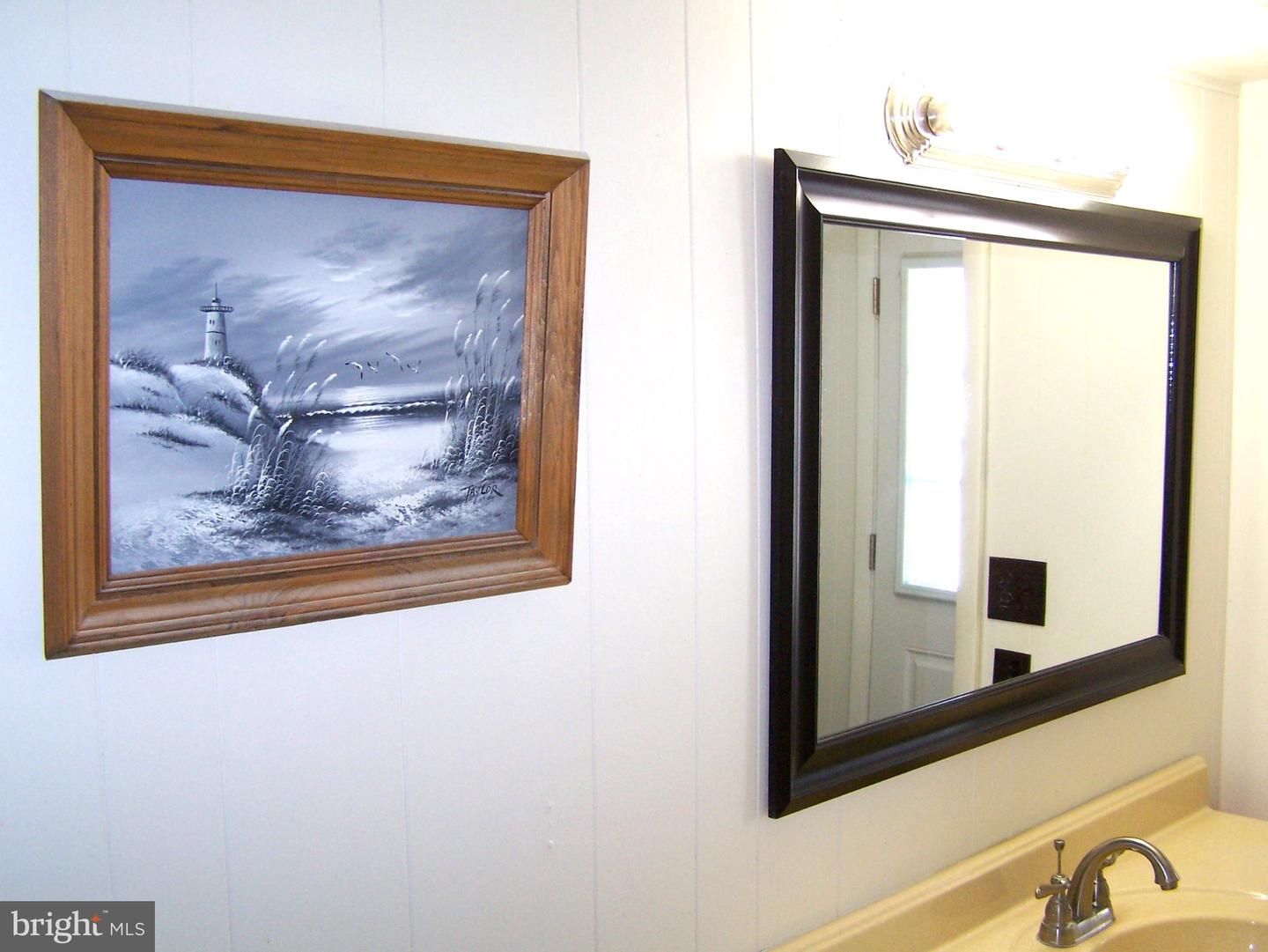 203 Clam Shell Rd Property Photo 30