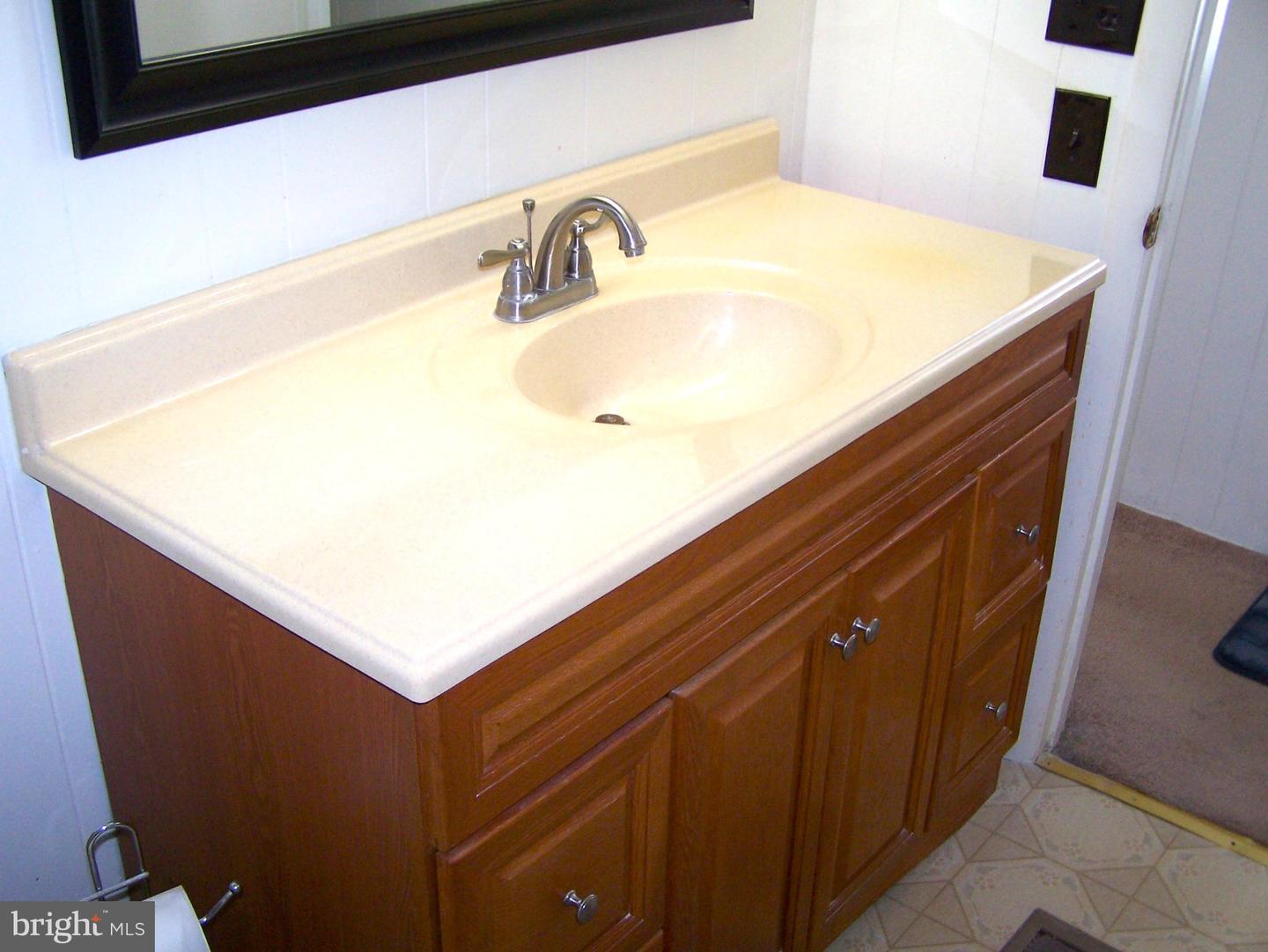 203 Clam Shell Rd Property Photo 31