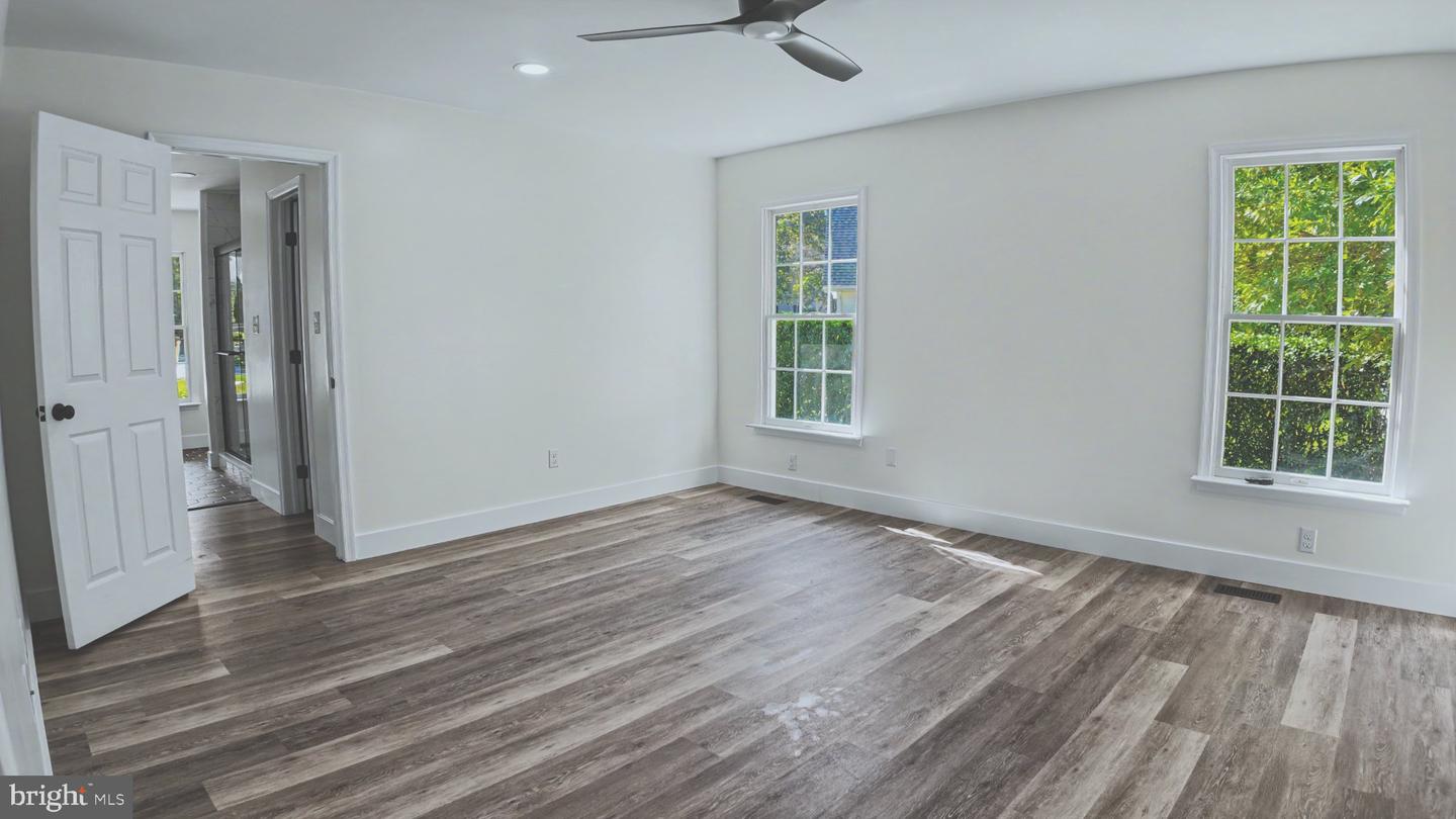 2610 Pine Ridge Ct Property Photo 16