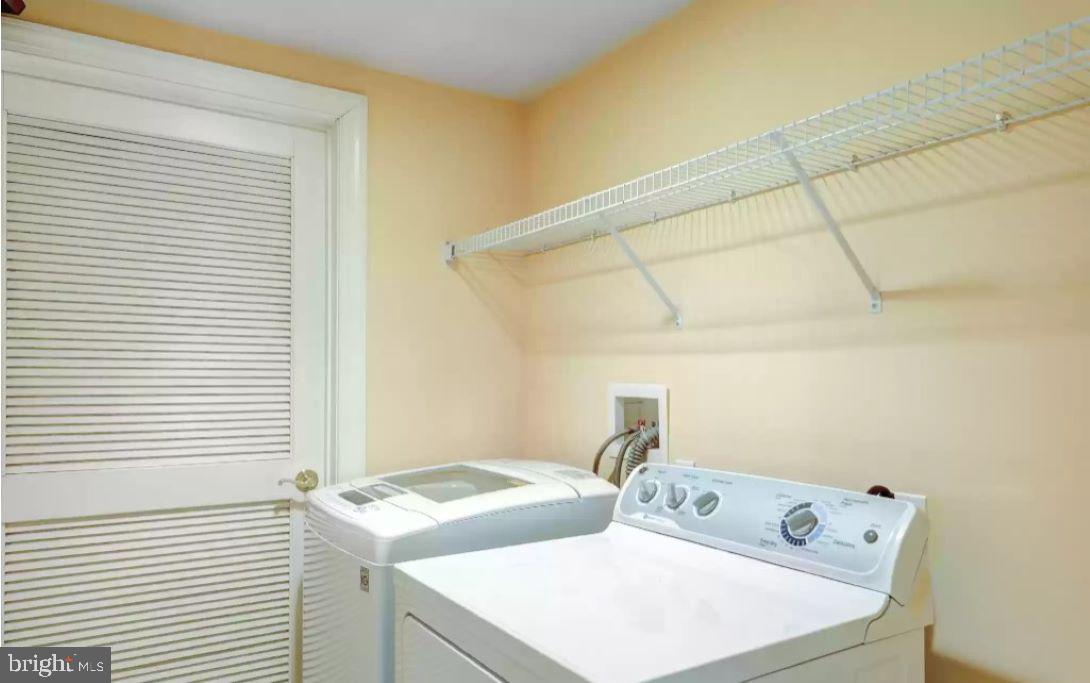 1209 Atlantic Ave #103 Property Photo 32