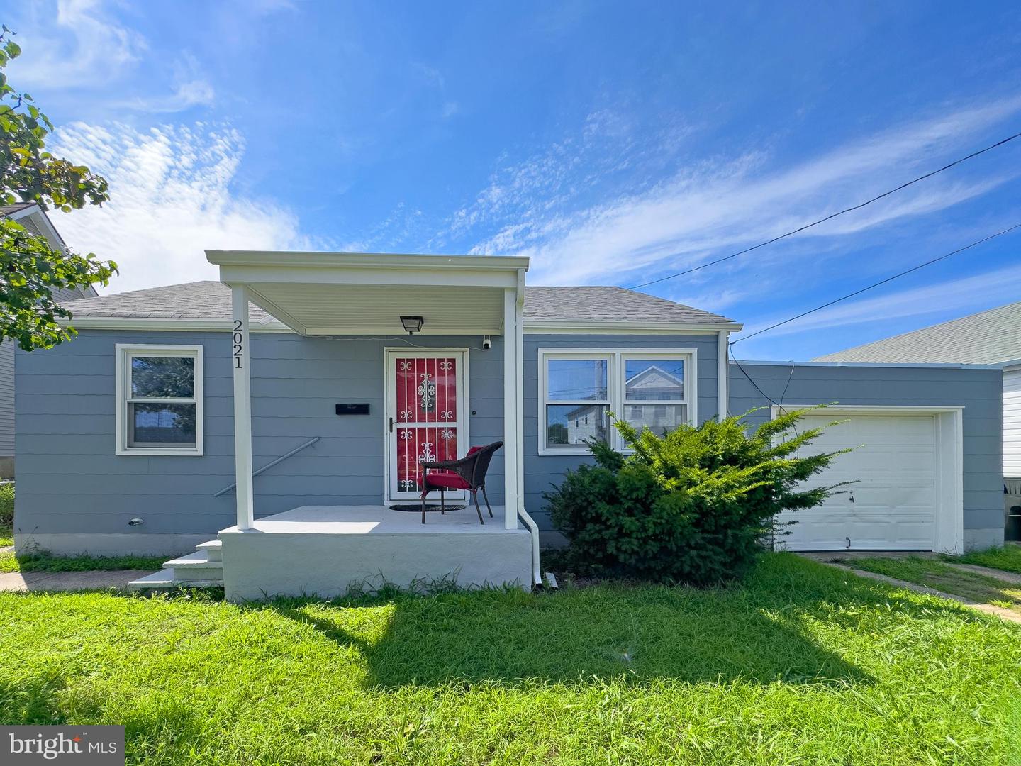 2021 Kuehnle Ave Property Photo 1
