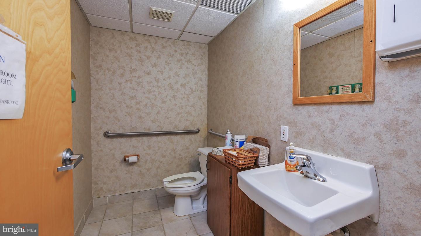 110 Harbor Ln Property Photo 15