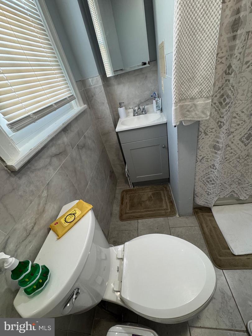 325 Atlantic Ave Property Photo 22