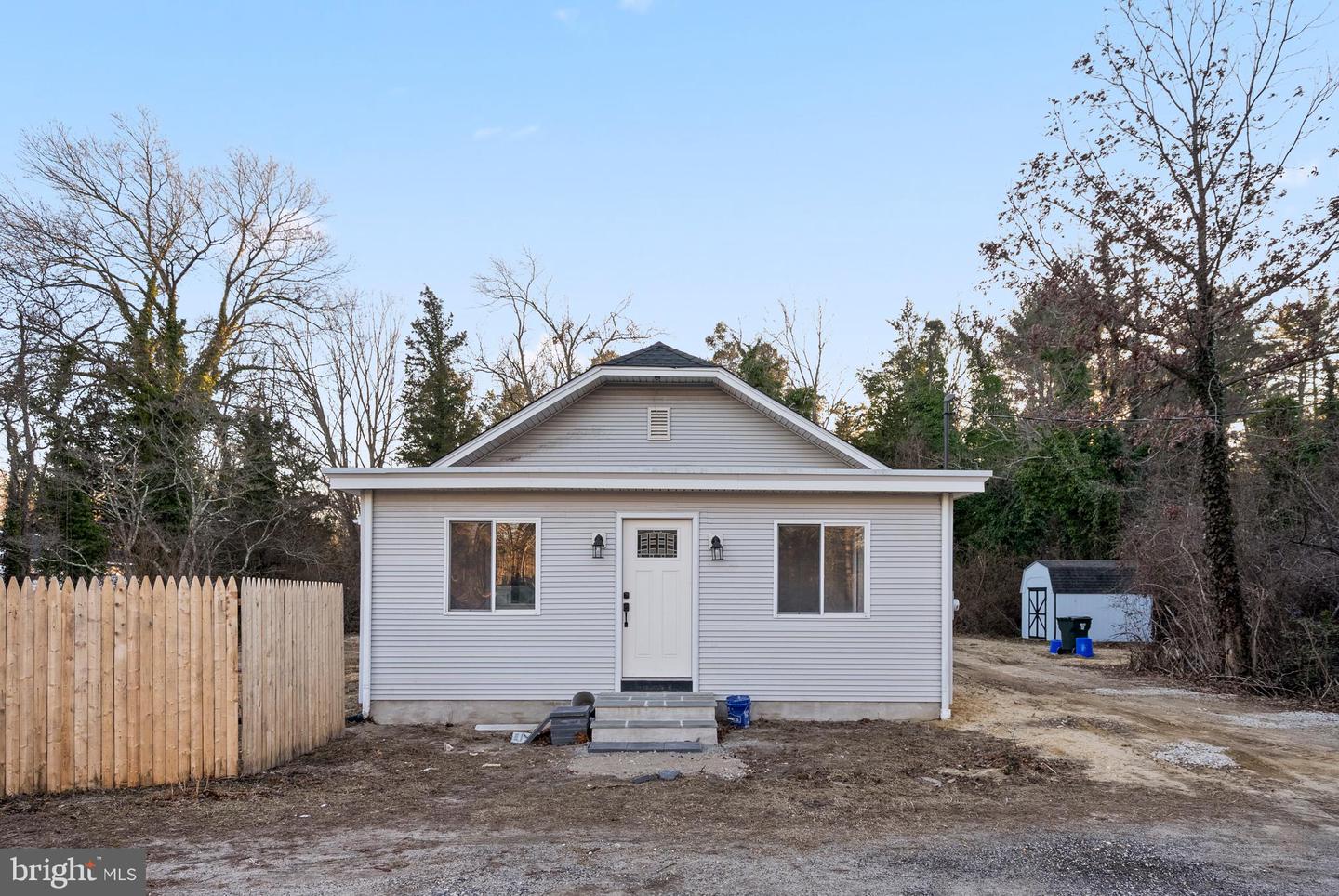 4707 WHITE HORSE