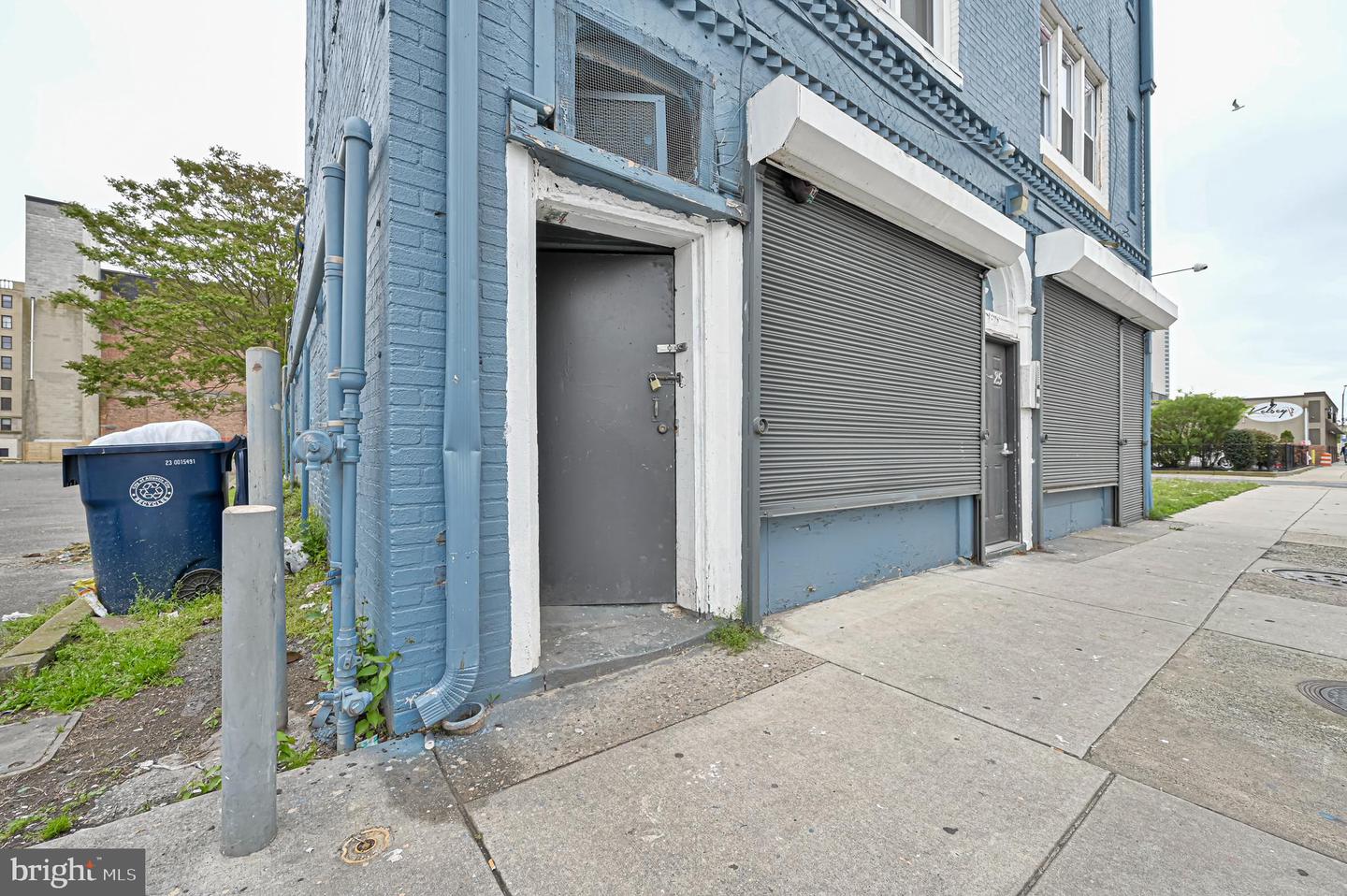 23 S Kentucky Ave Property Photo 2
