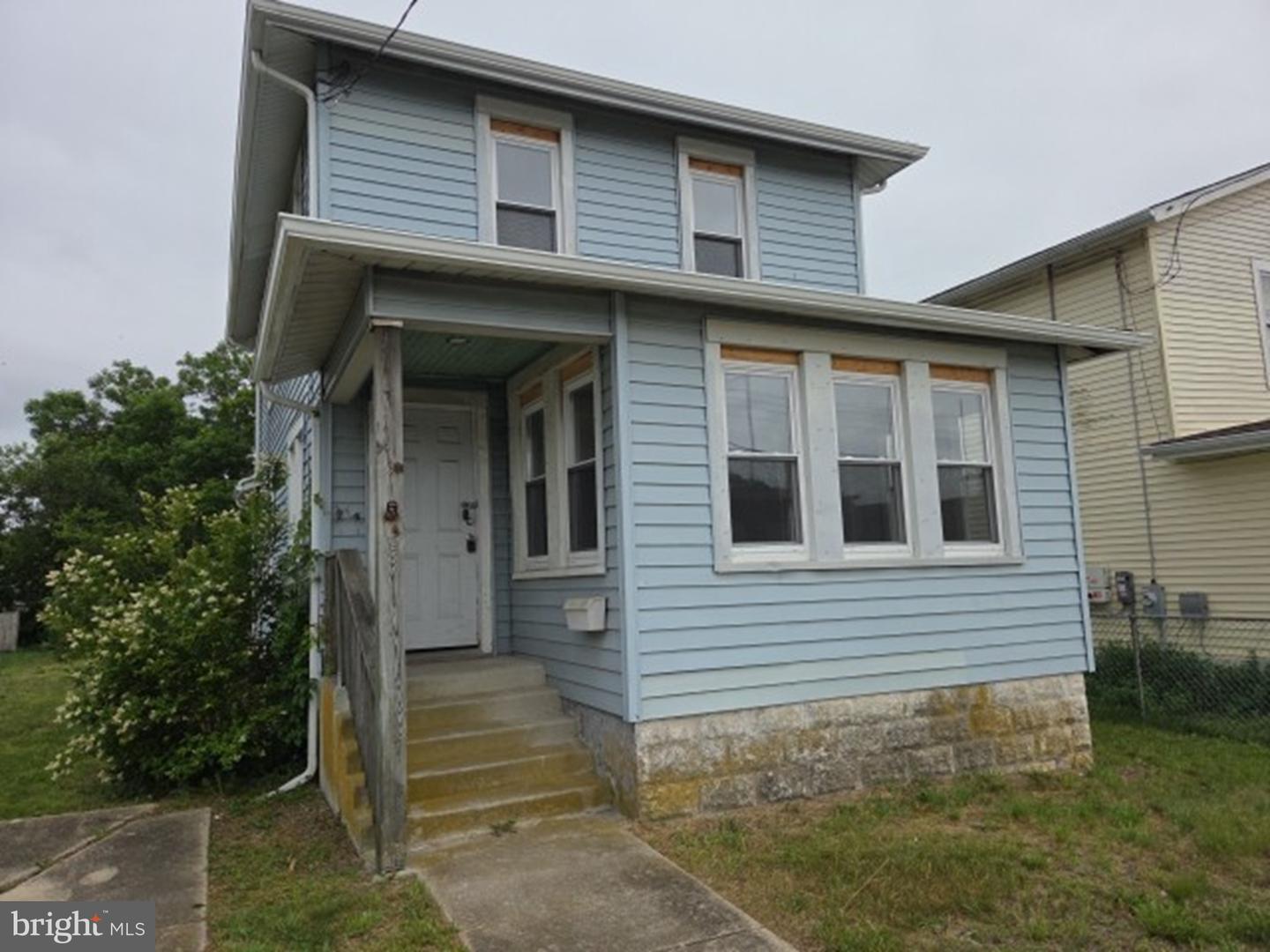 132 N Franklin Blvd Property Photo 1