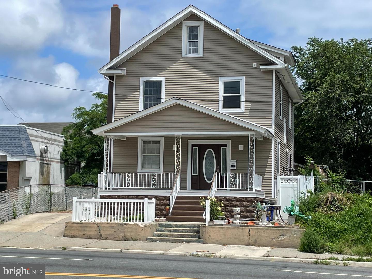 108 E Black Horse Pike Property Photo 1