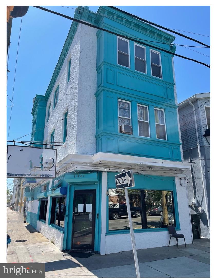 2801 Arctic Ave Property Photo 1
