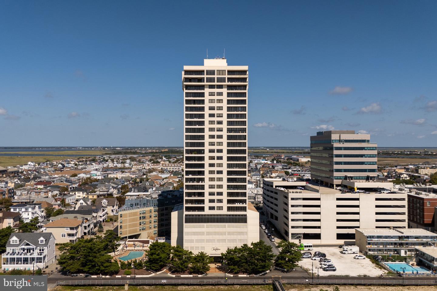 3851 BOARDWALK #1502