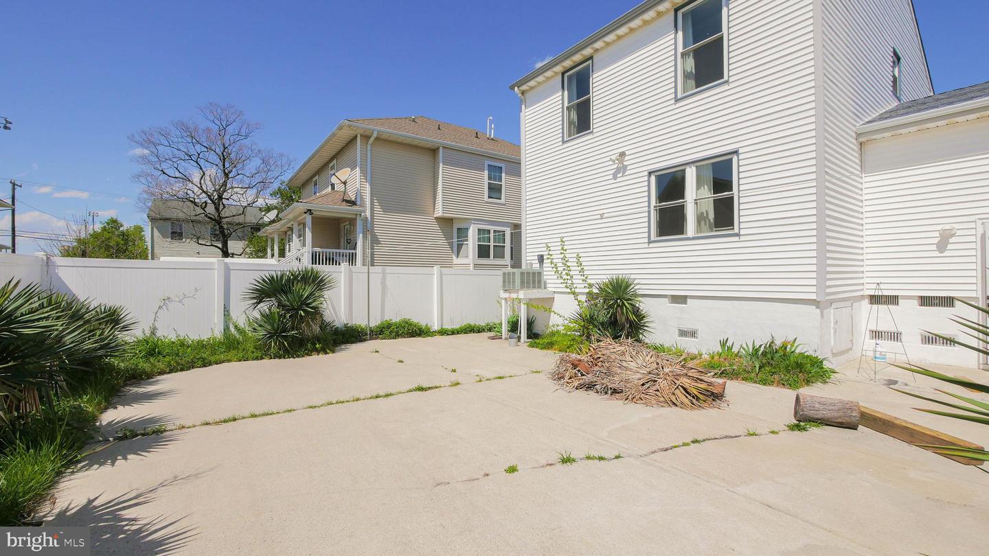 128 N Rhode Island Ave Property Photo 57