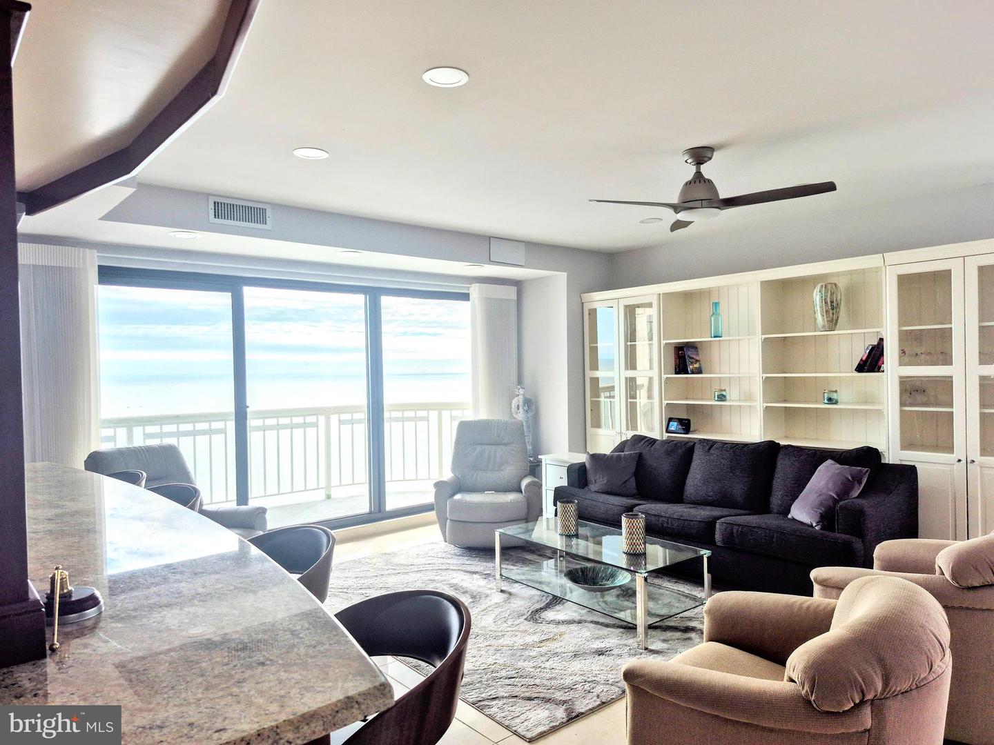 3101 Boardwalk #2905-2 Property Photo 3