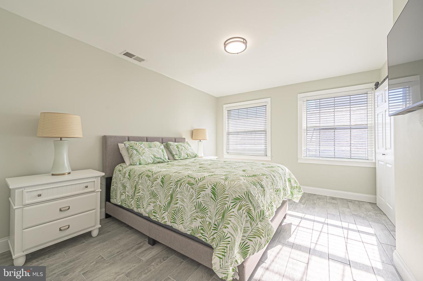 NJAC2021408 Property Photo 13