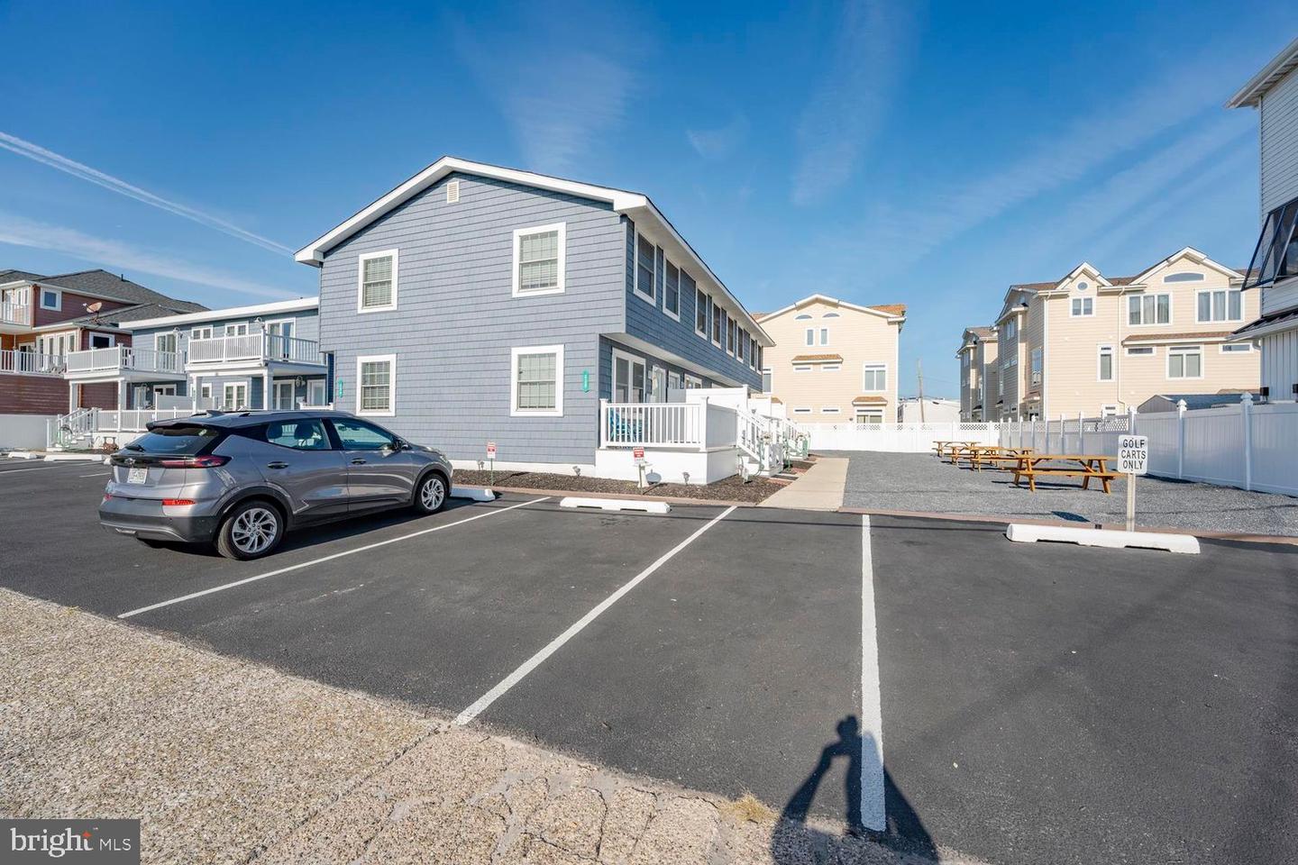 NJAC2021408 Property Photo 16