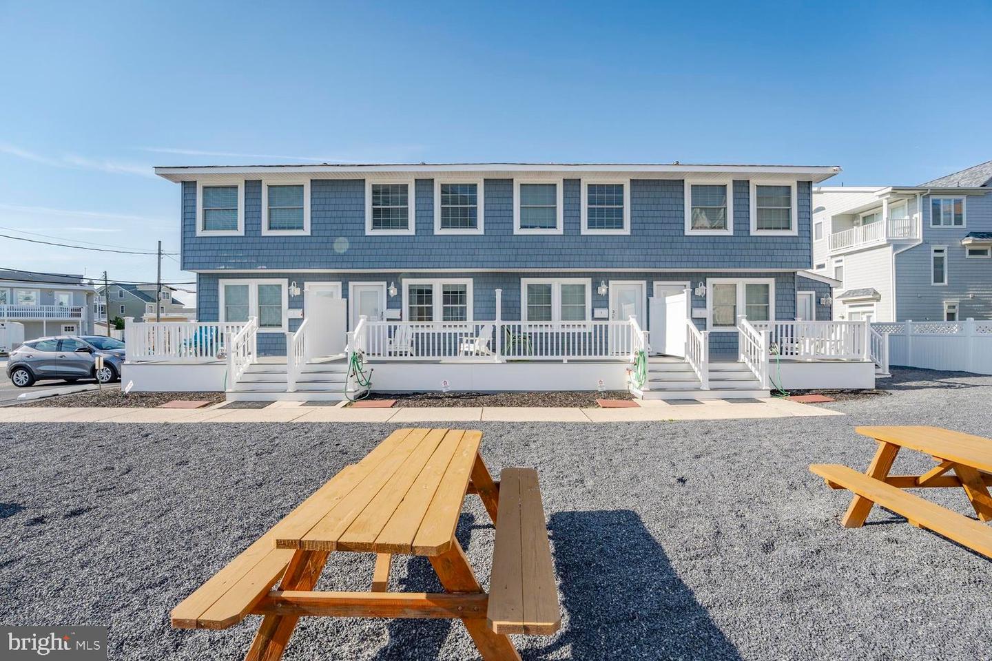 NJAC2021408 Property Photo 17
