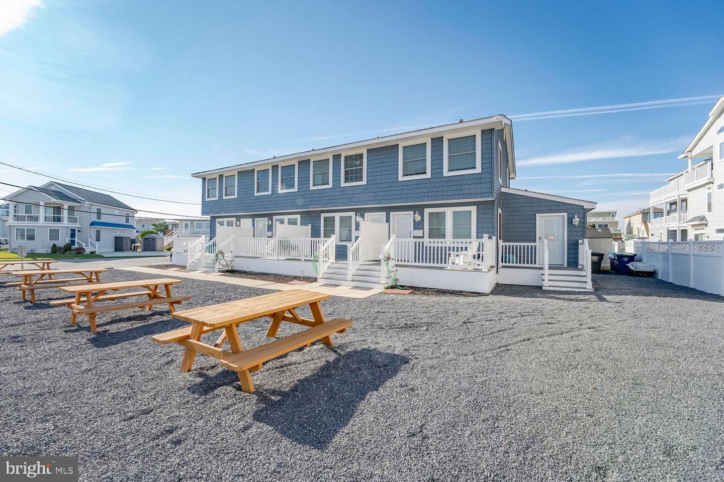 NJAC2021408 Property Photo 18