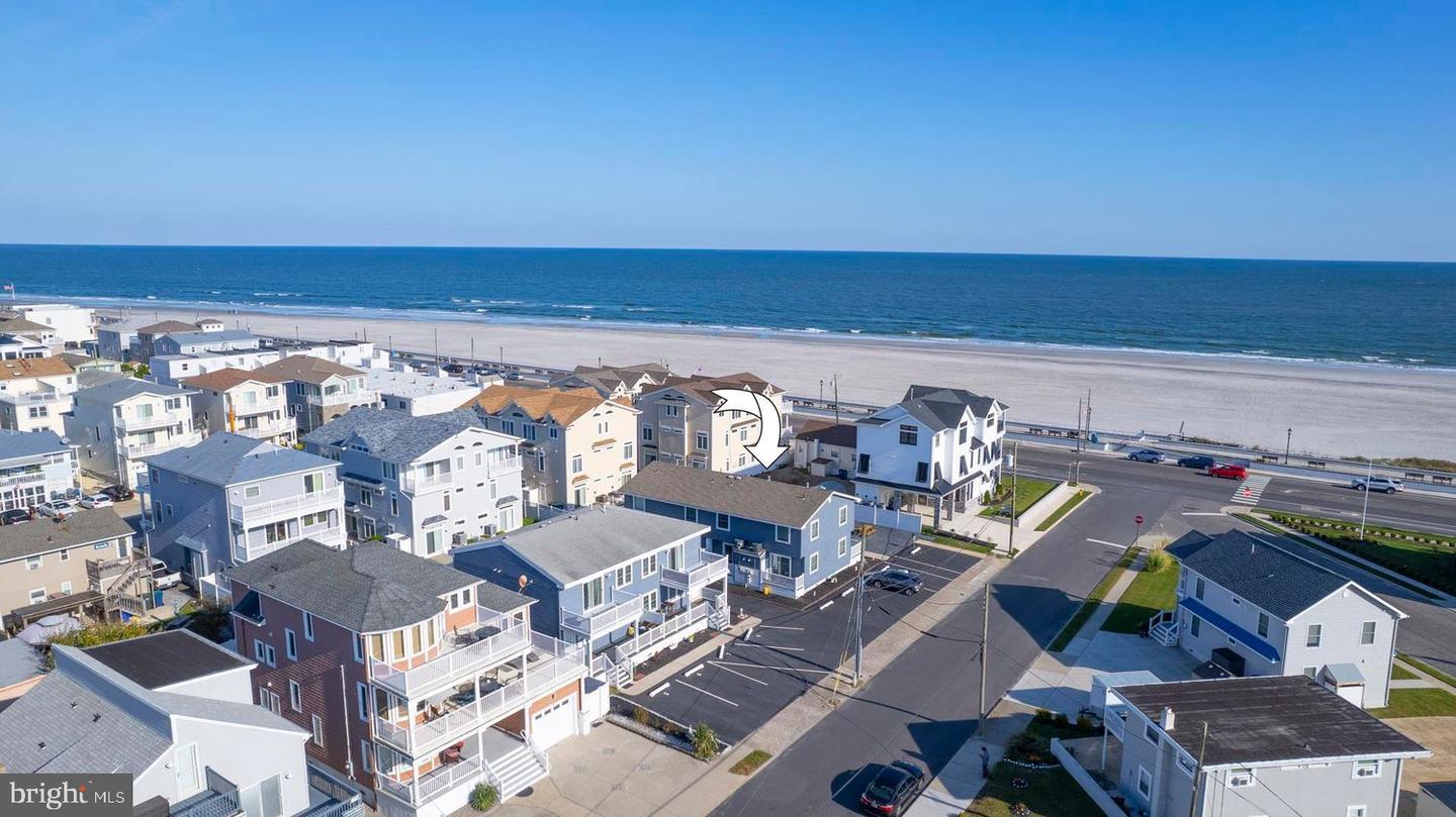 NJAC2021408 Property Photo 24