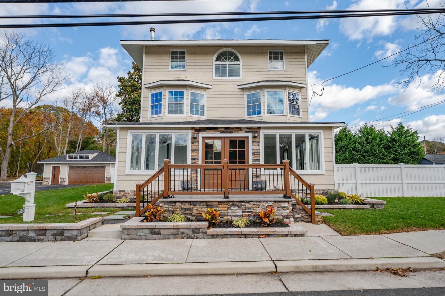 1203 W MILL RD