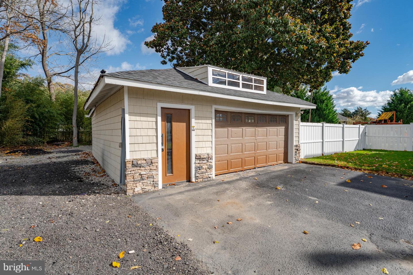 1203 W Mill Rd Property Photo 53