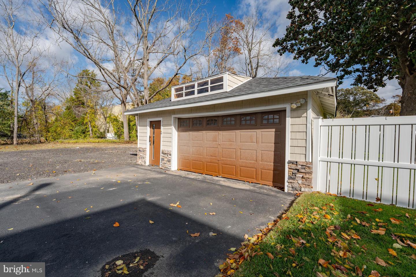 1203 W Mill Rd Property Photo 55