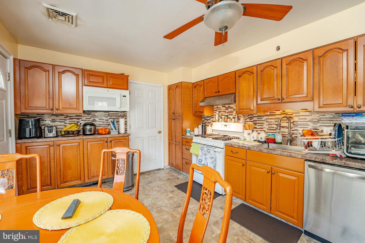 6529 Delilah Rd Property Photo 13