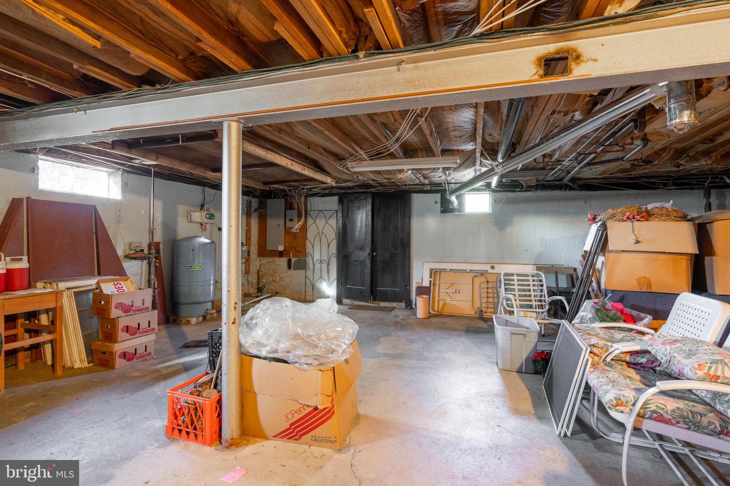 19 Middle Rd Property Photo 33
