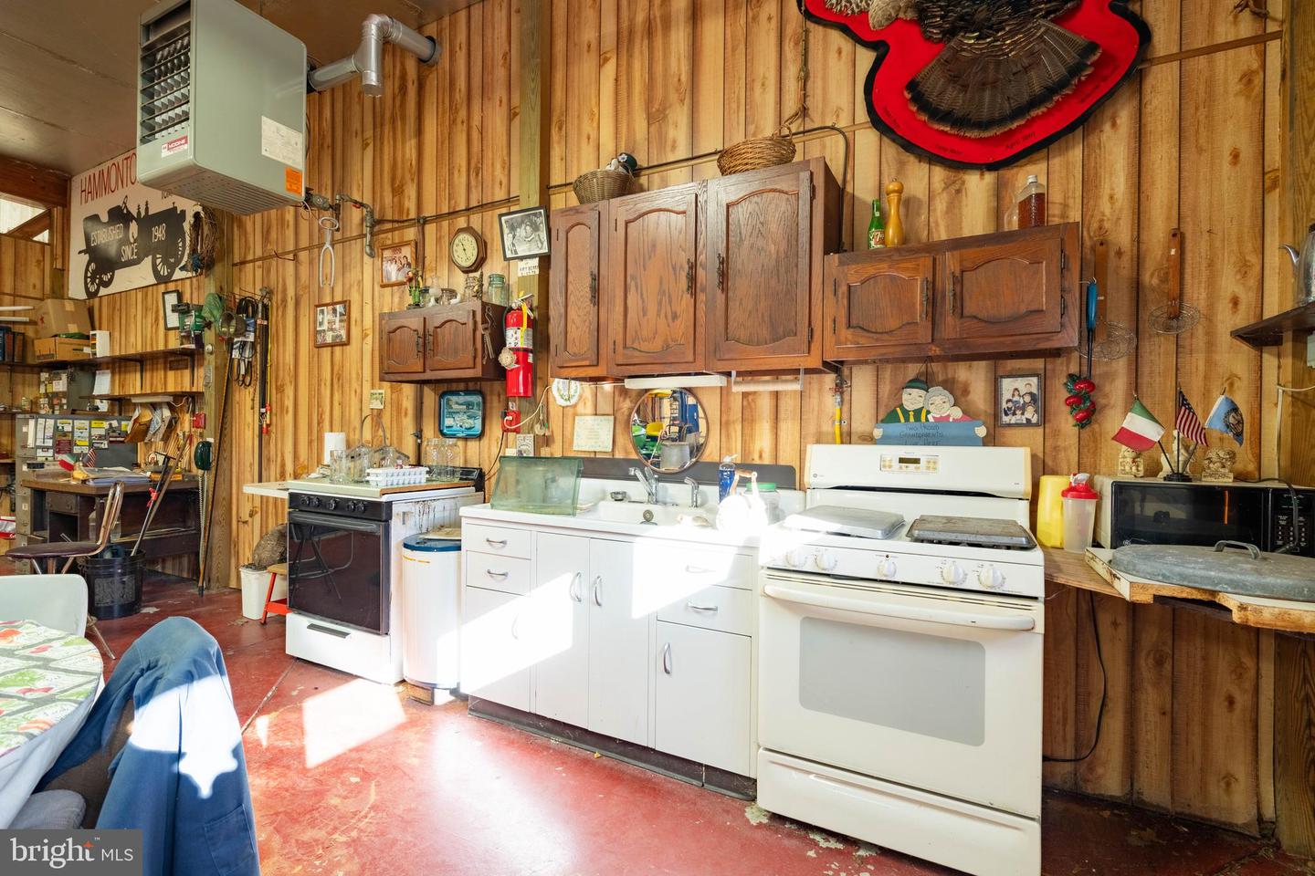 19 Middle Rd Property Photo 42