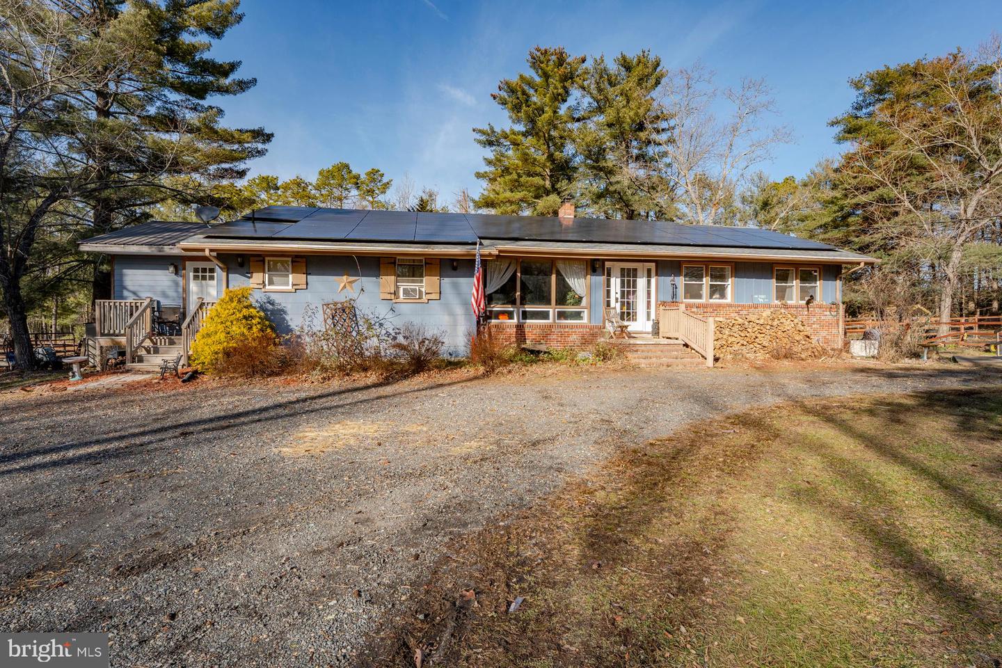 1853 Mccall Ave Property Photo 1