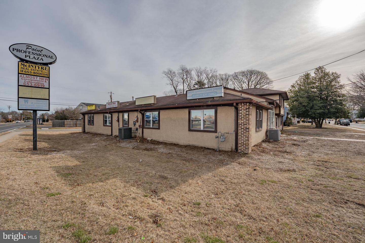 98 New Rd Property Photo 1