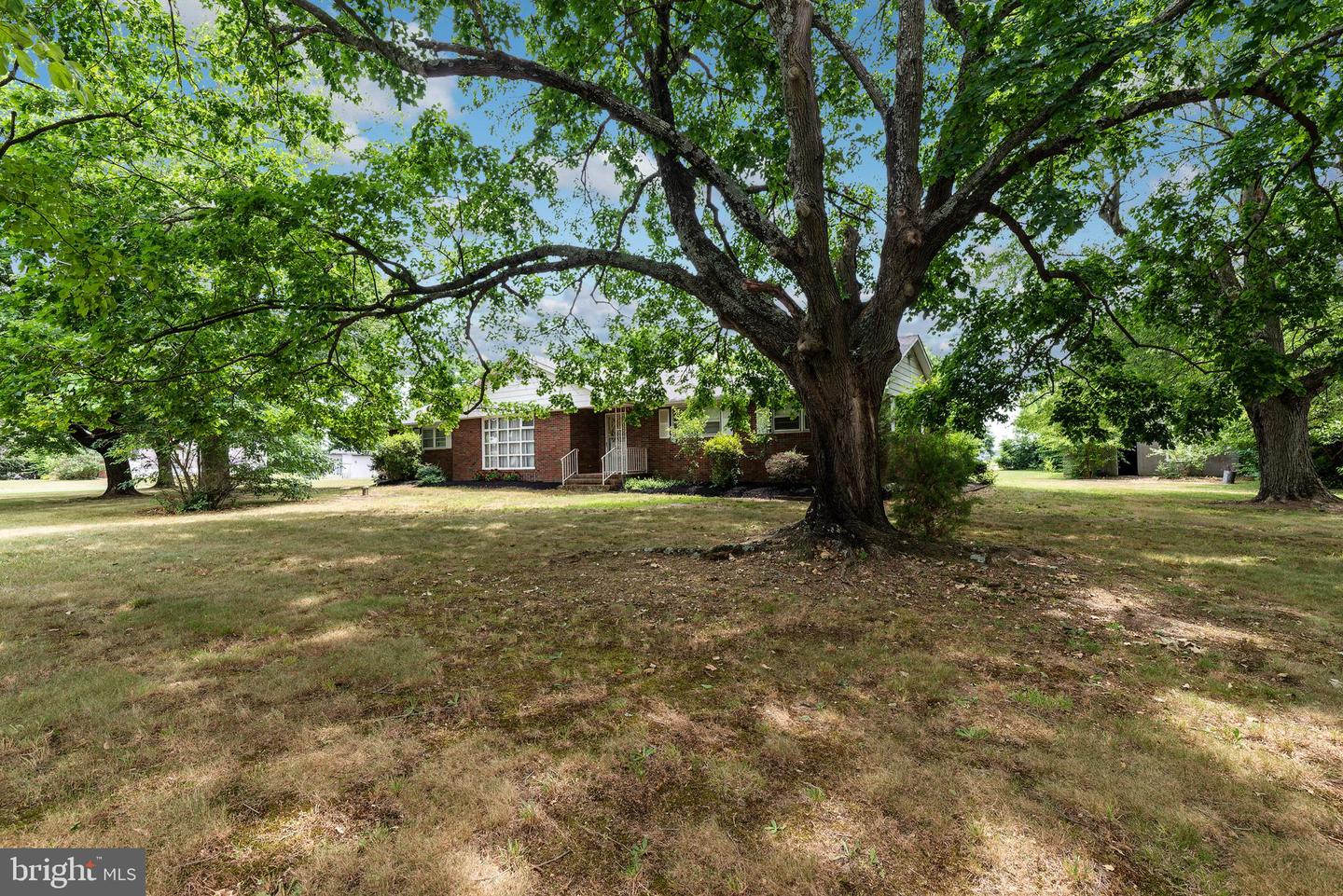 4919 Landis Ave Property Photo 1
