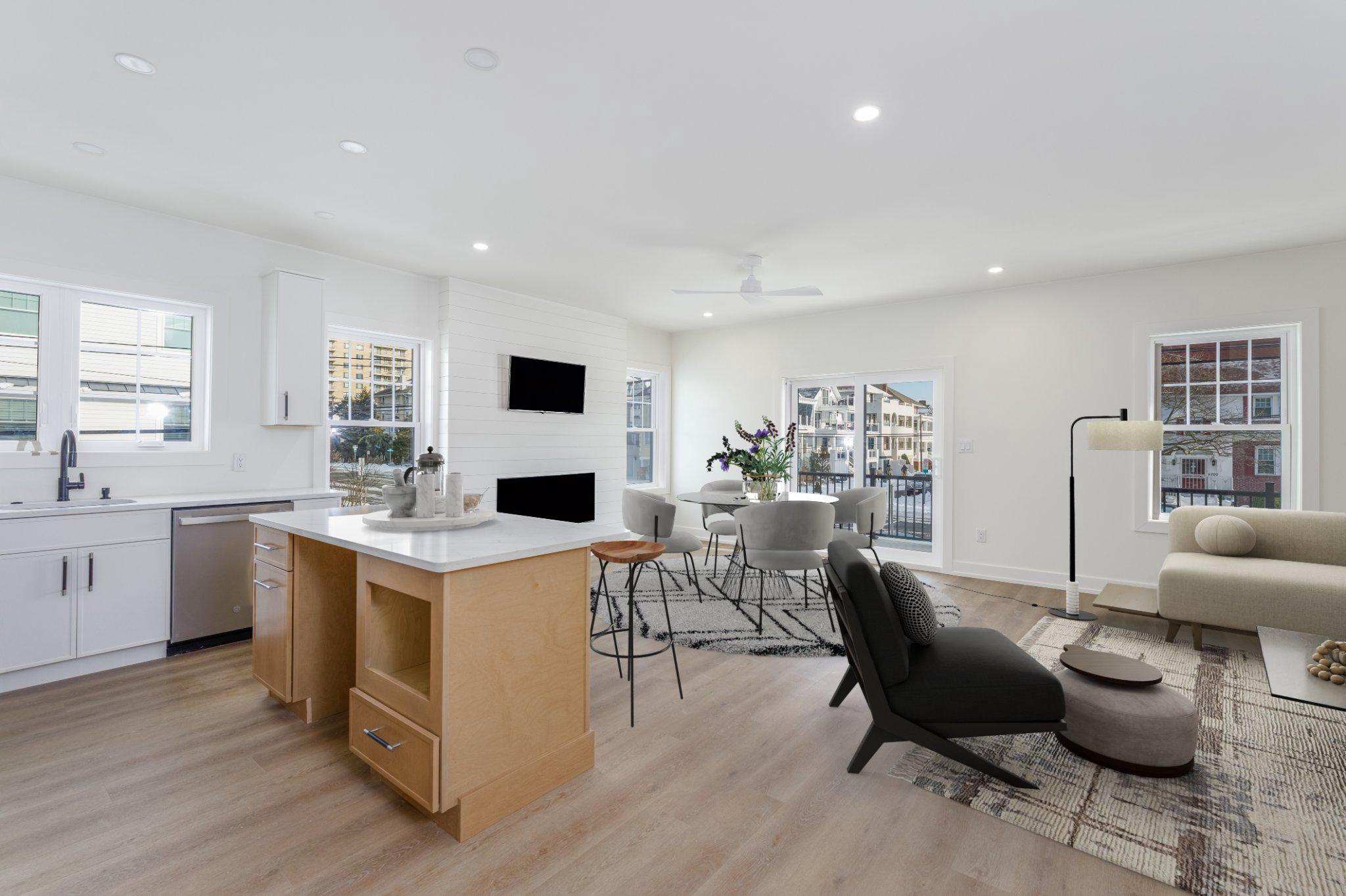5201 Atlantic Ave #unit B Property Photo 1